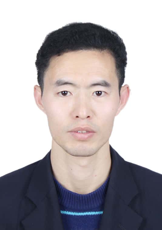 郭玉头像