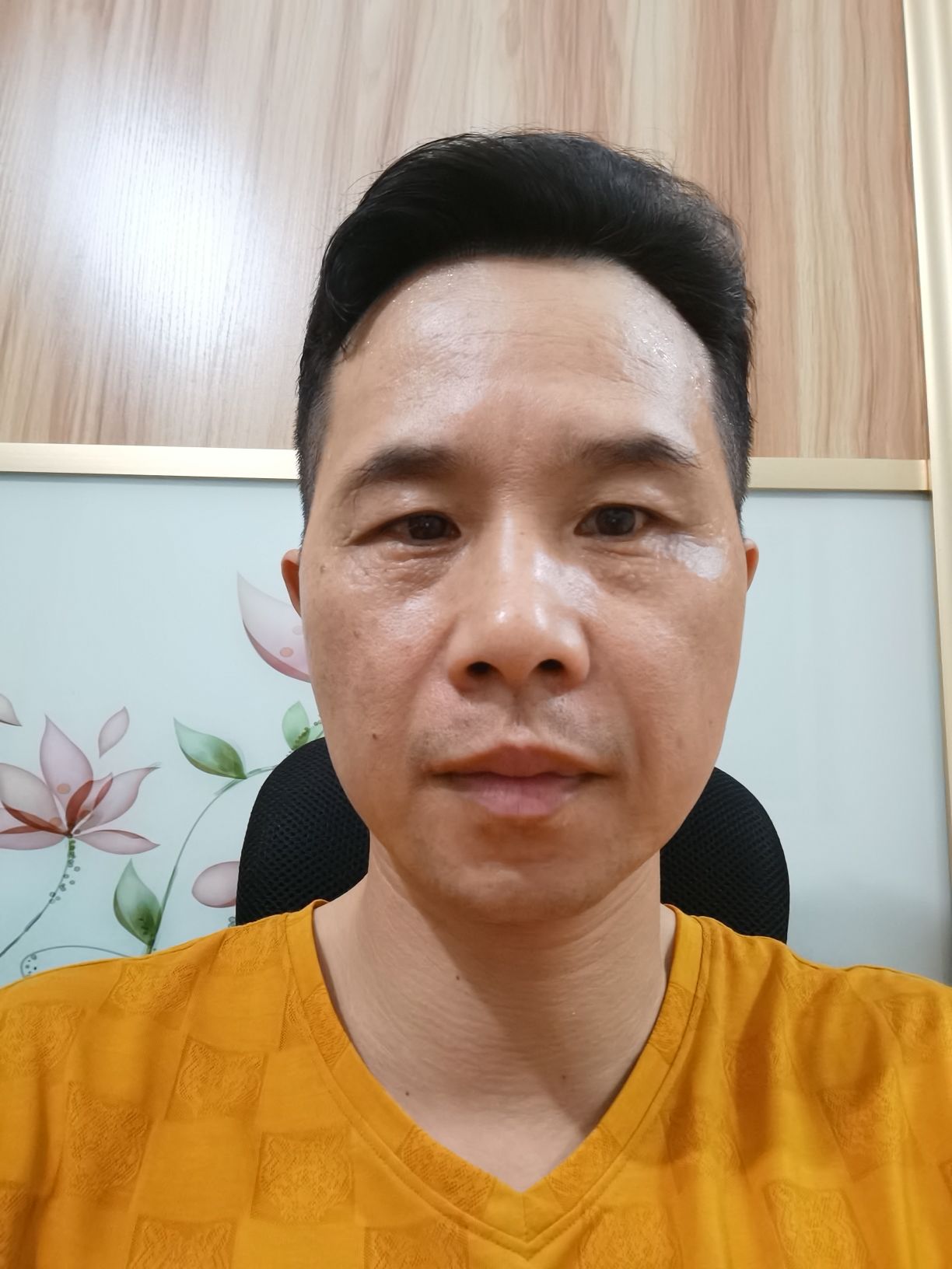 罗林锋头像