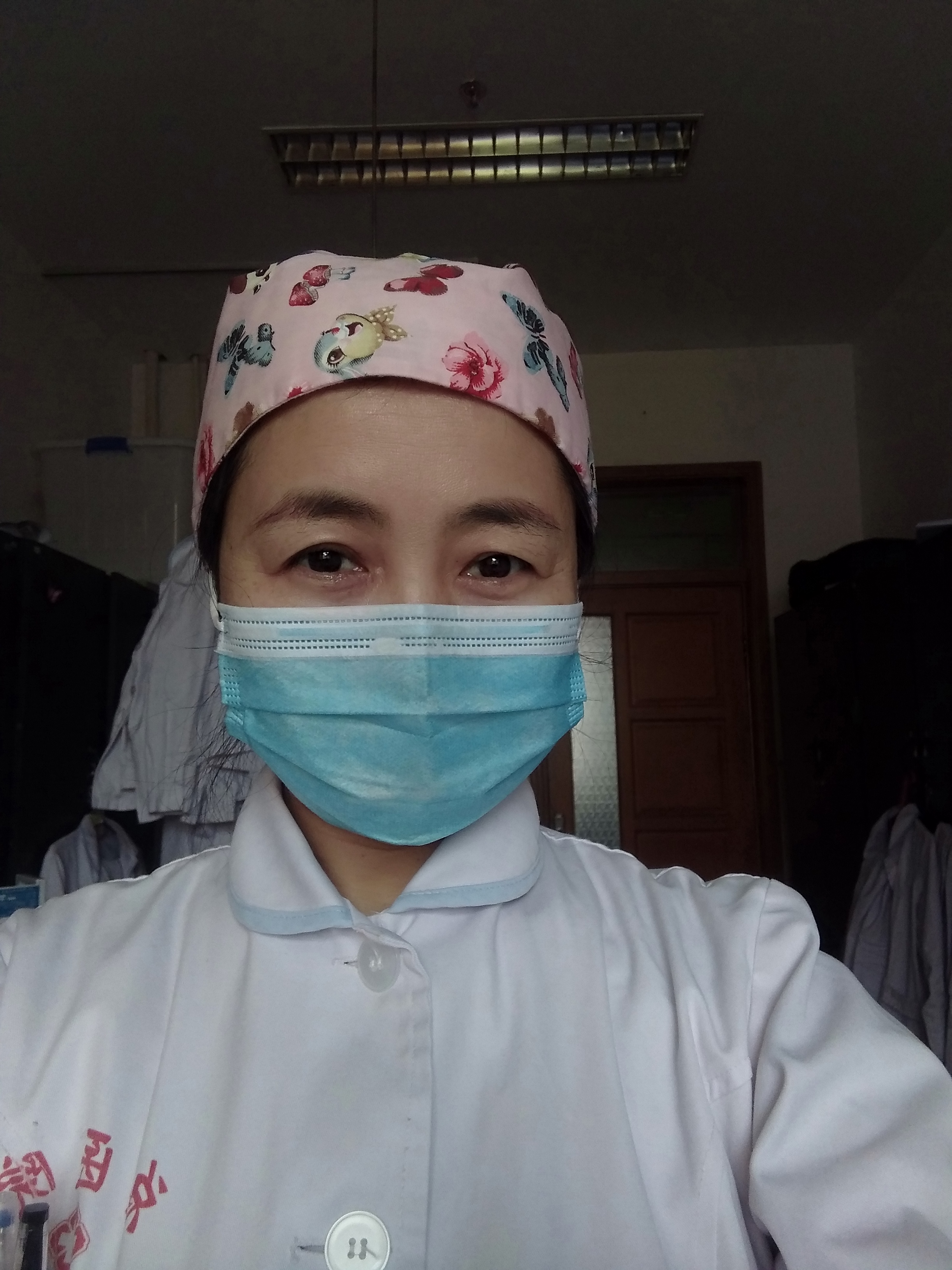 吴洪伟头像