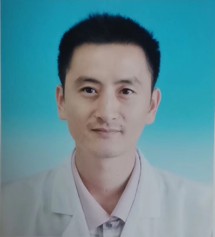 徐国东头像