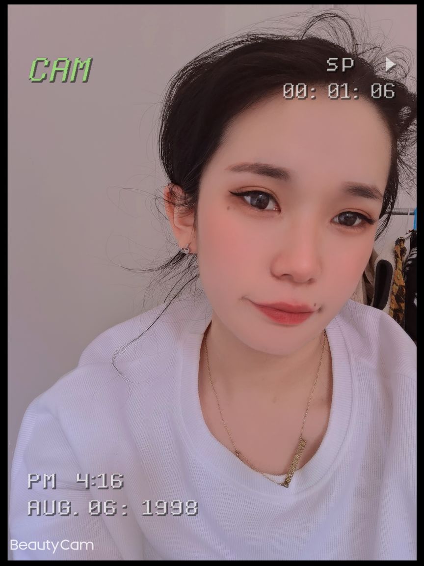 王琳琳头像