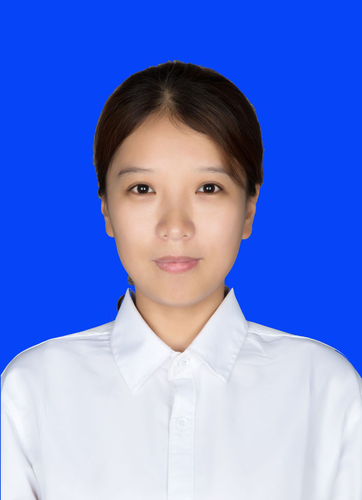 李芳芳头像