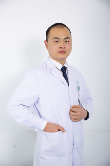 沈文亮头像