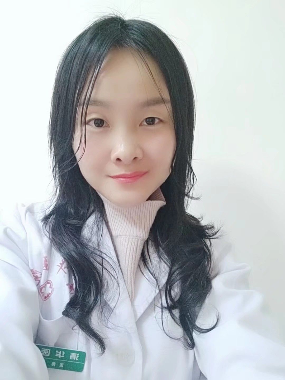 高瑛头像