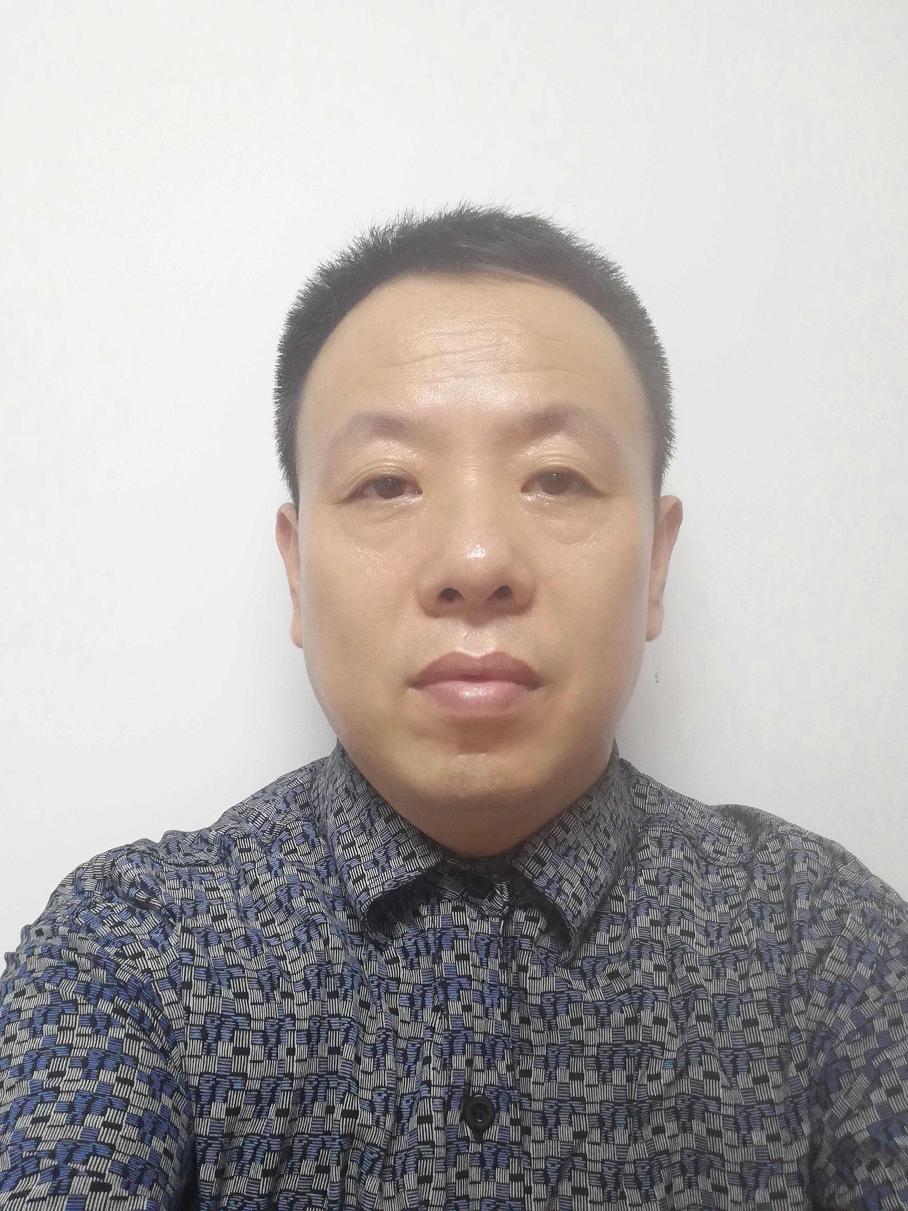 姚斌头像