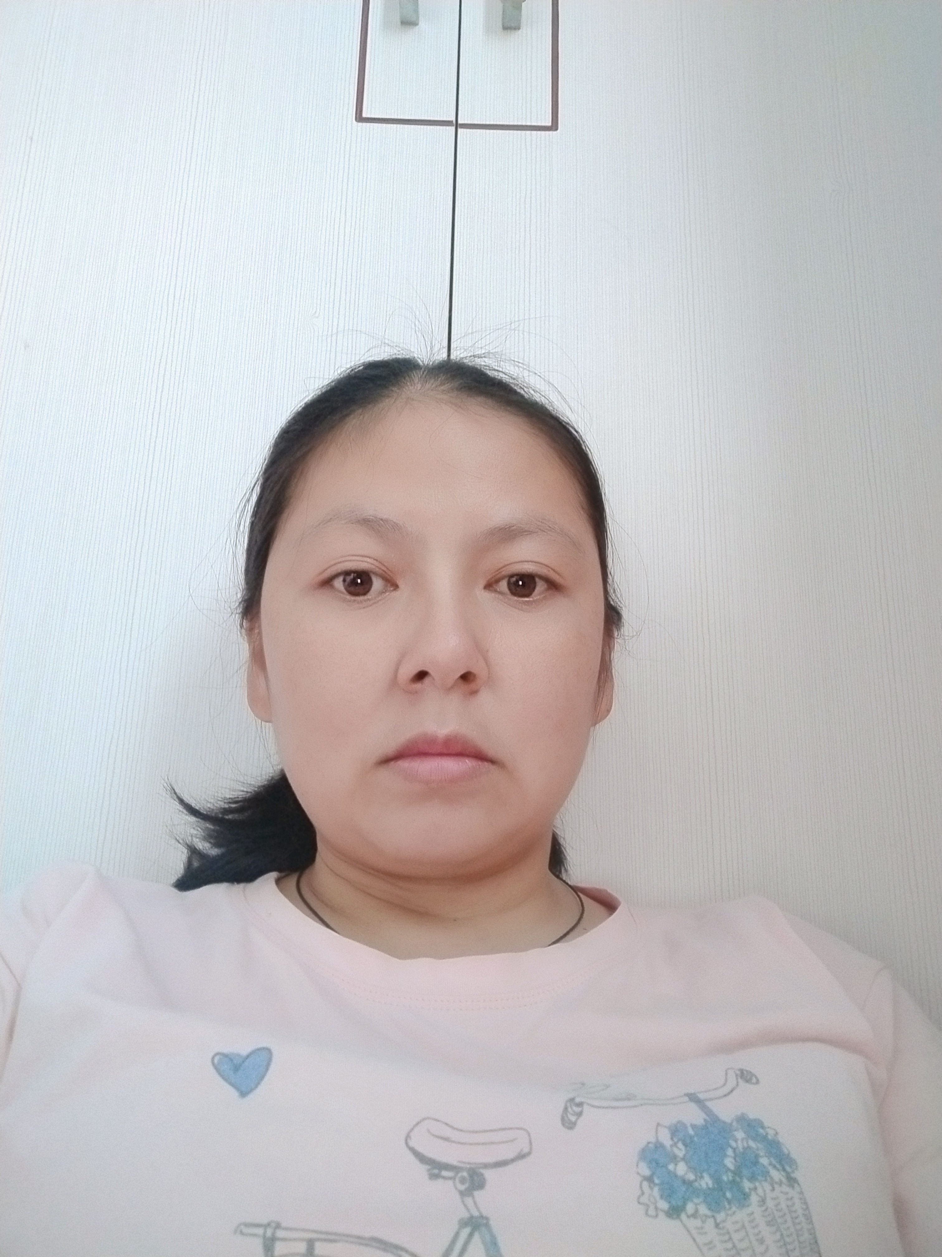 李静头像