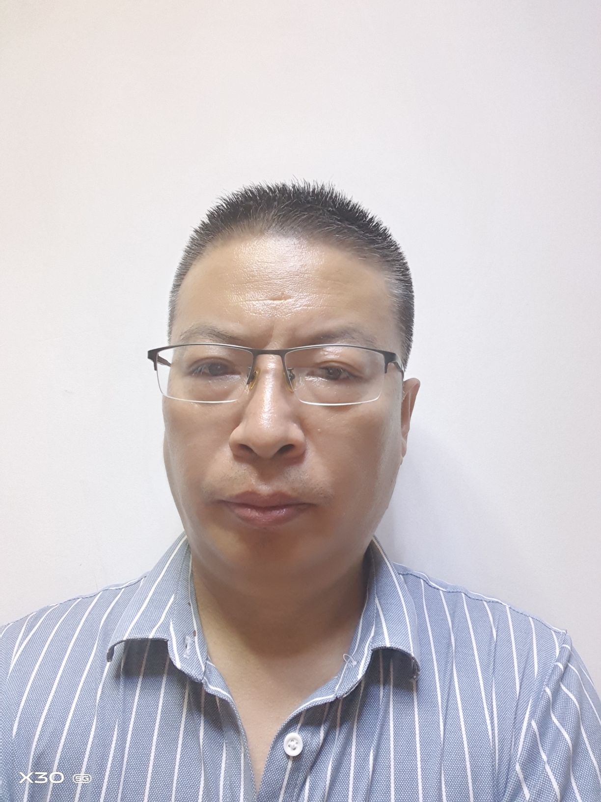 李树文头像