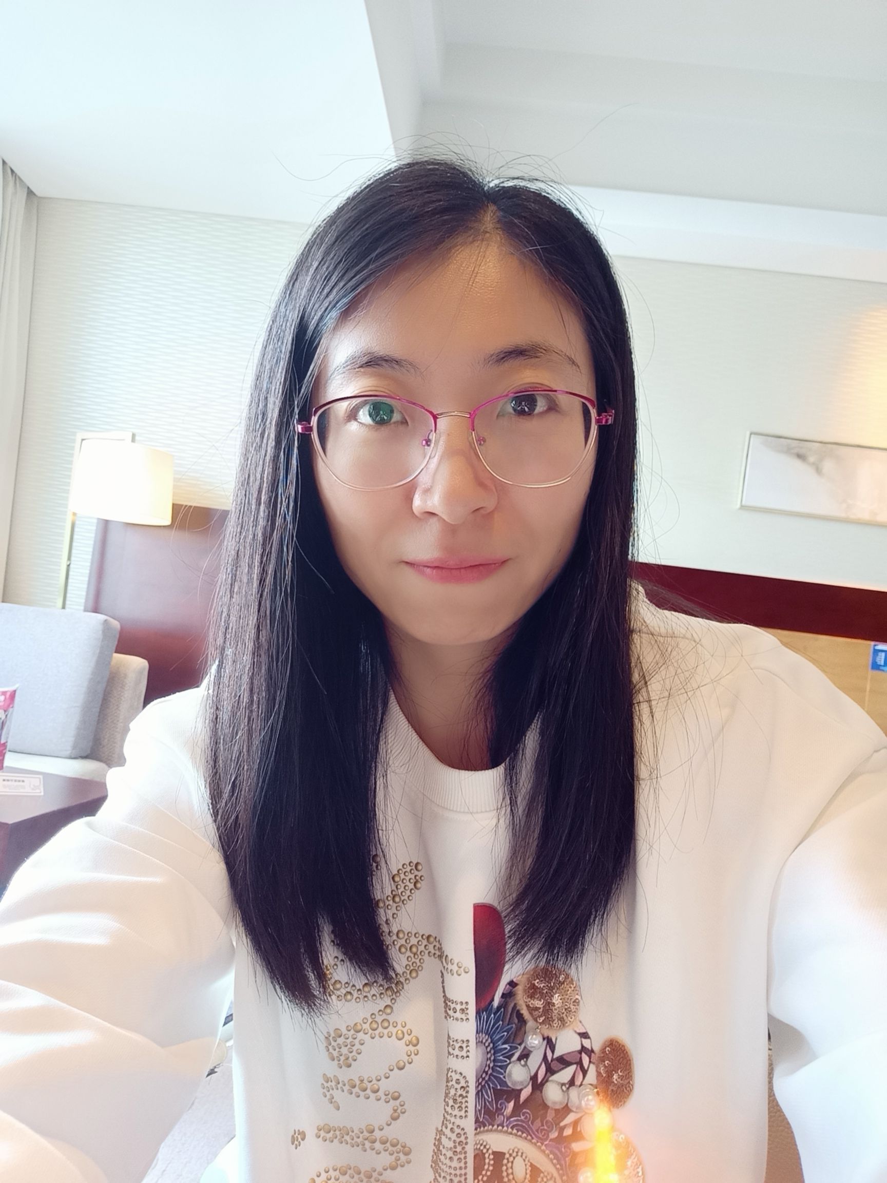 许凤云头像