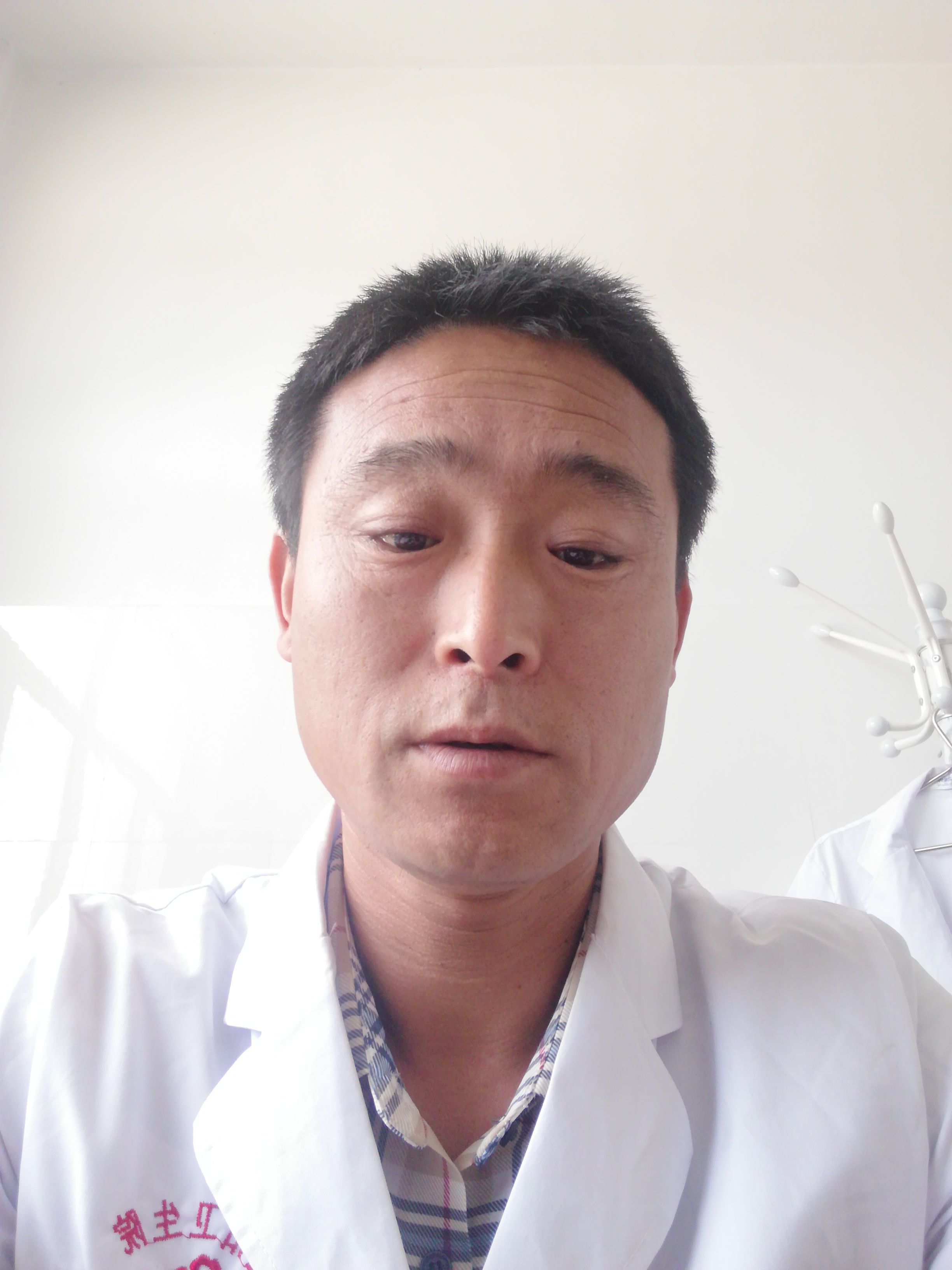 张永强头像