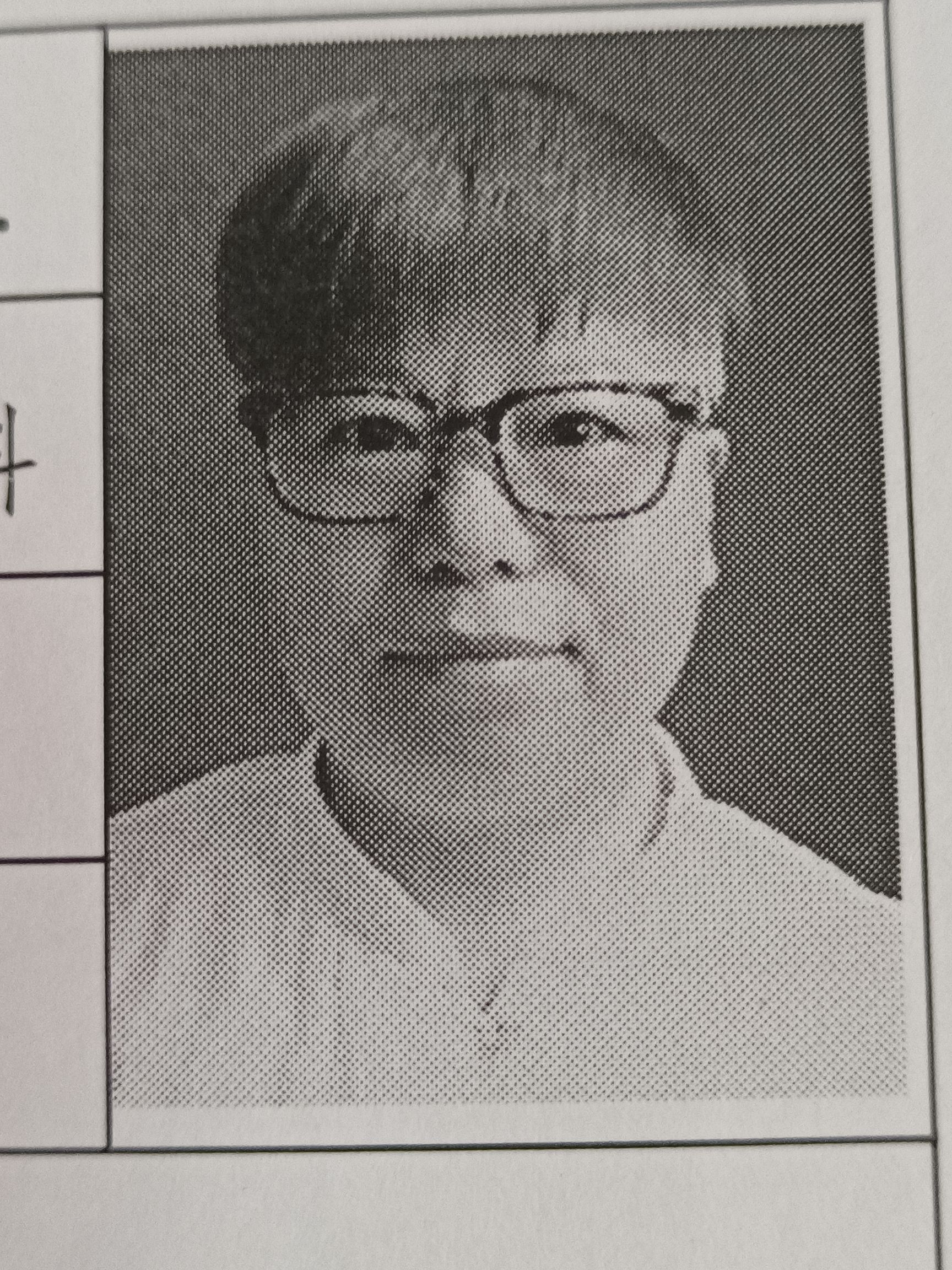 李丽伟头像