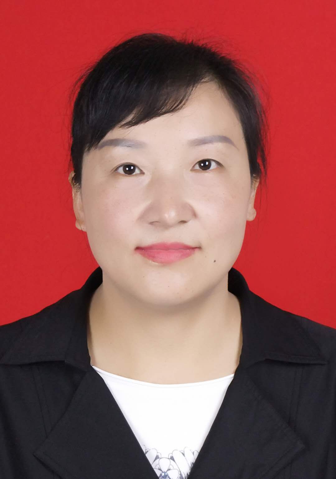 董乃琴头像