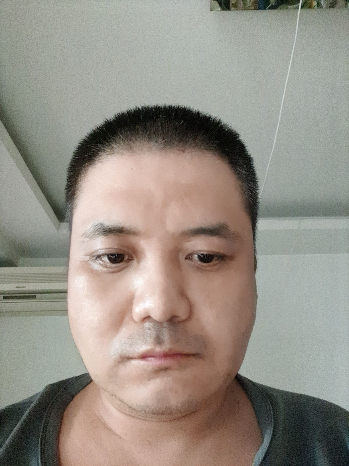 刘志斌头像