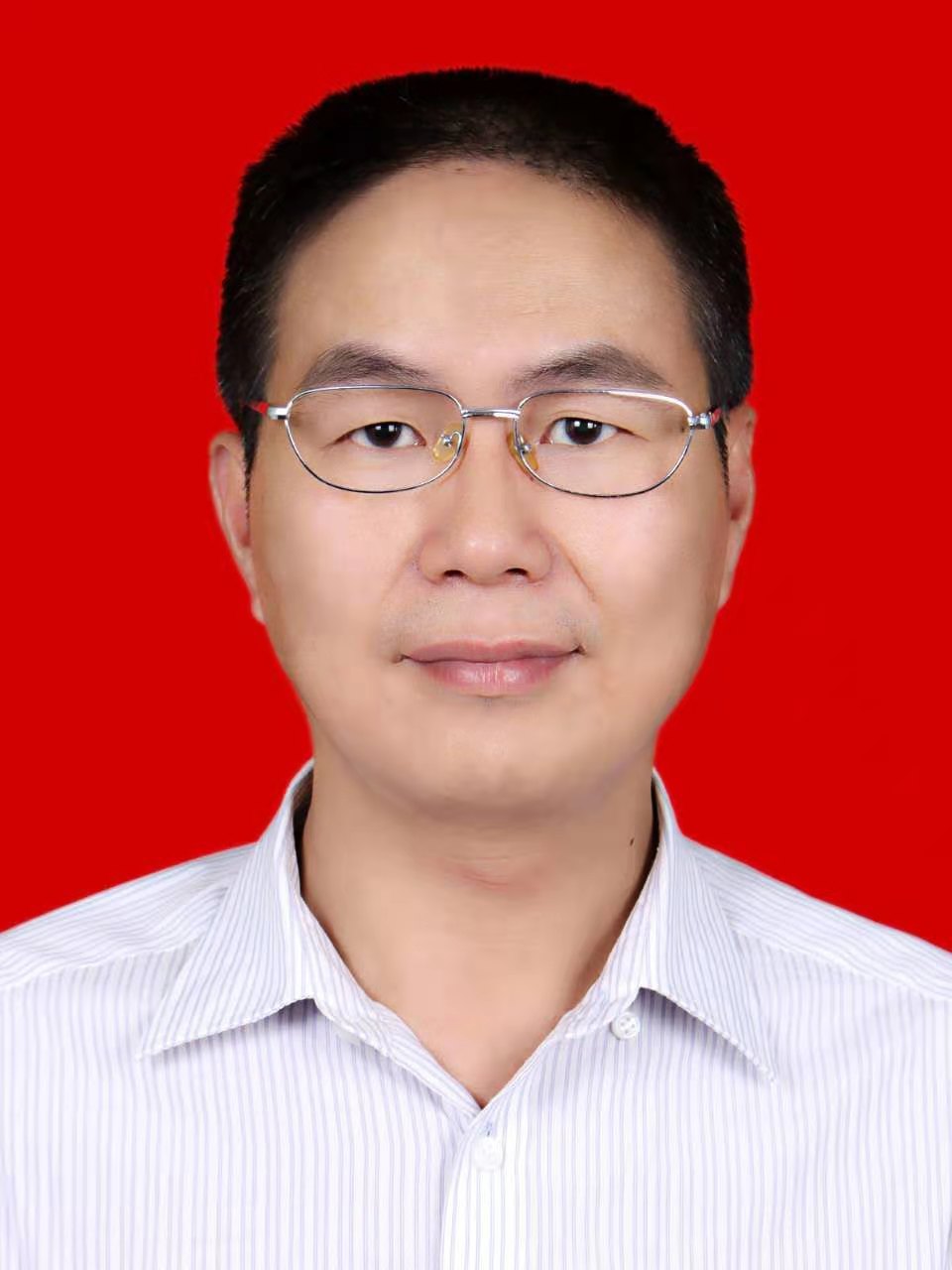 王必佺头像
