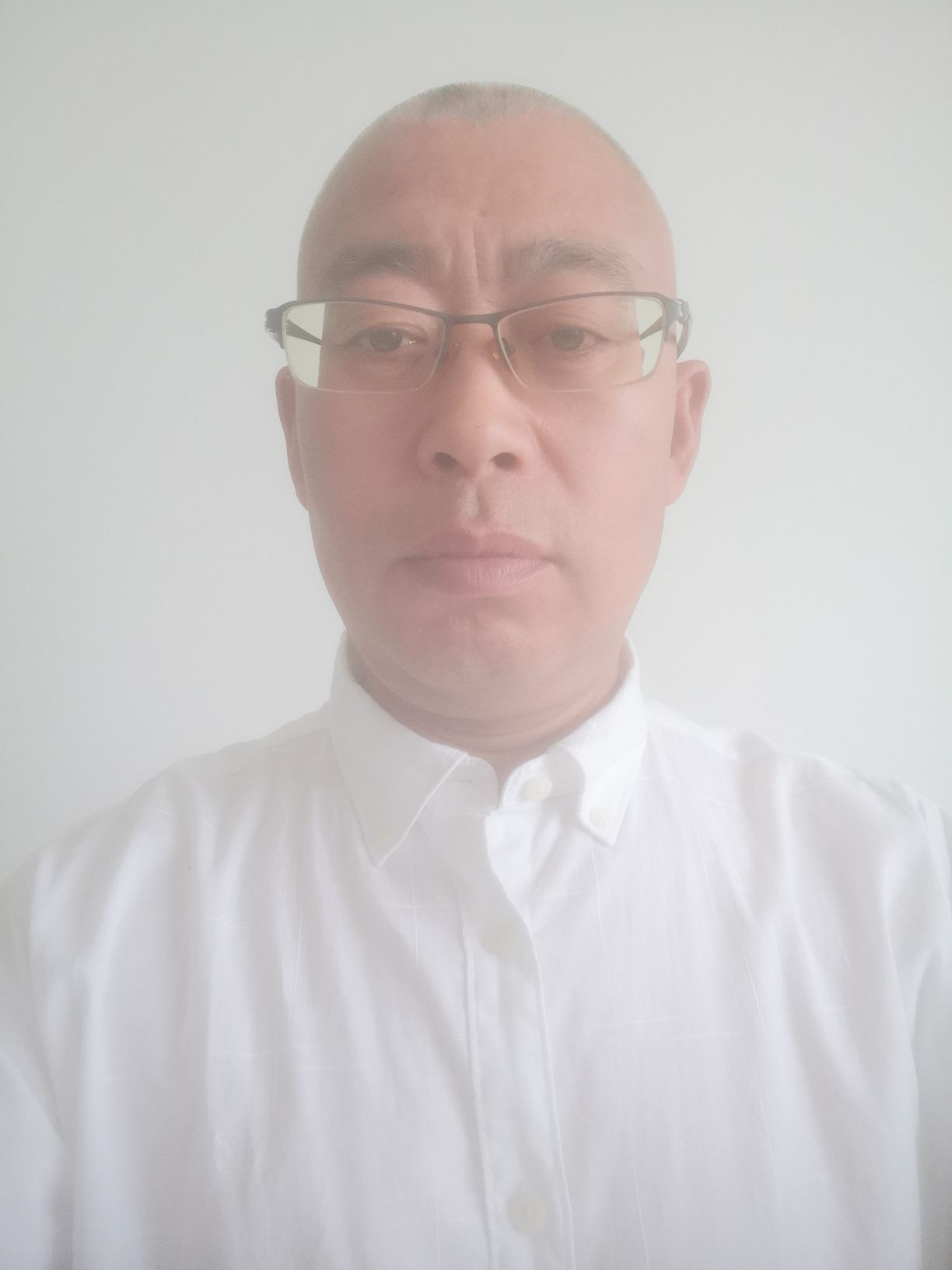 梅宝忠头像