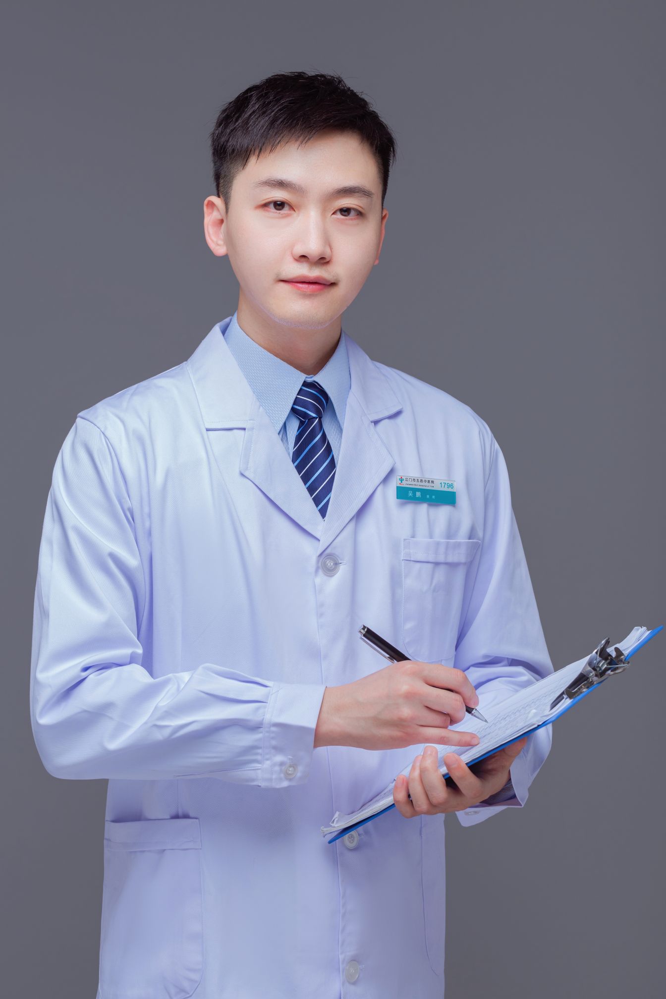 吴鹏头像