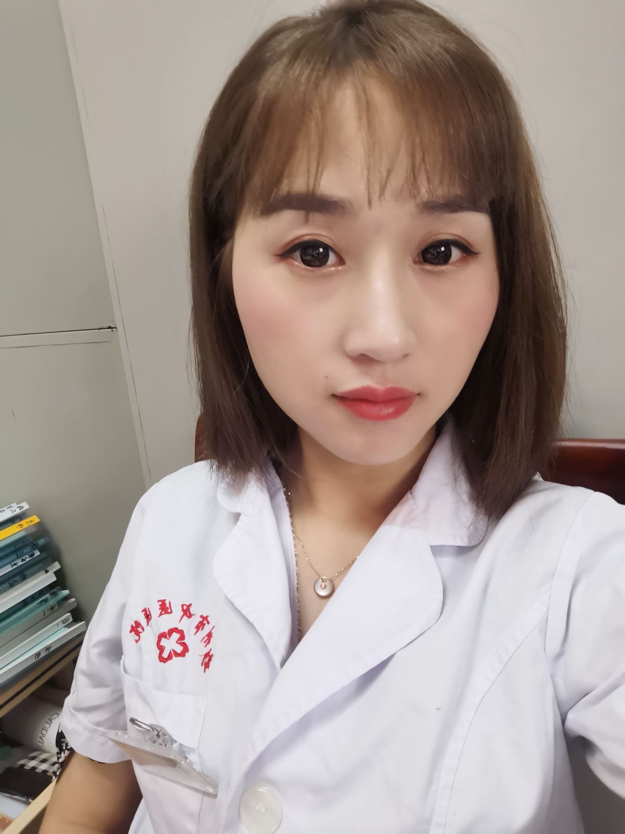 朱磊头像