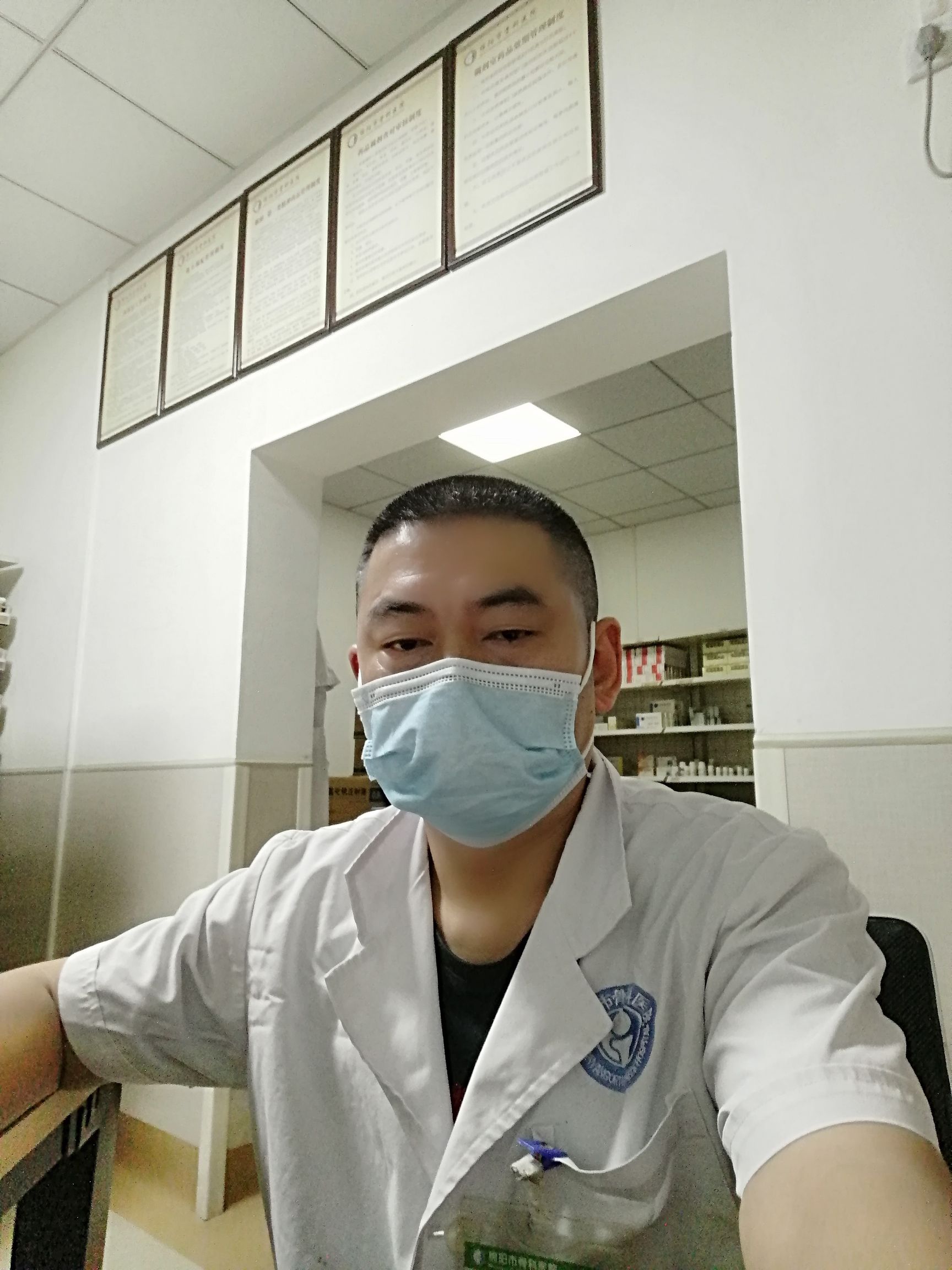 张晓卫头像
