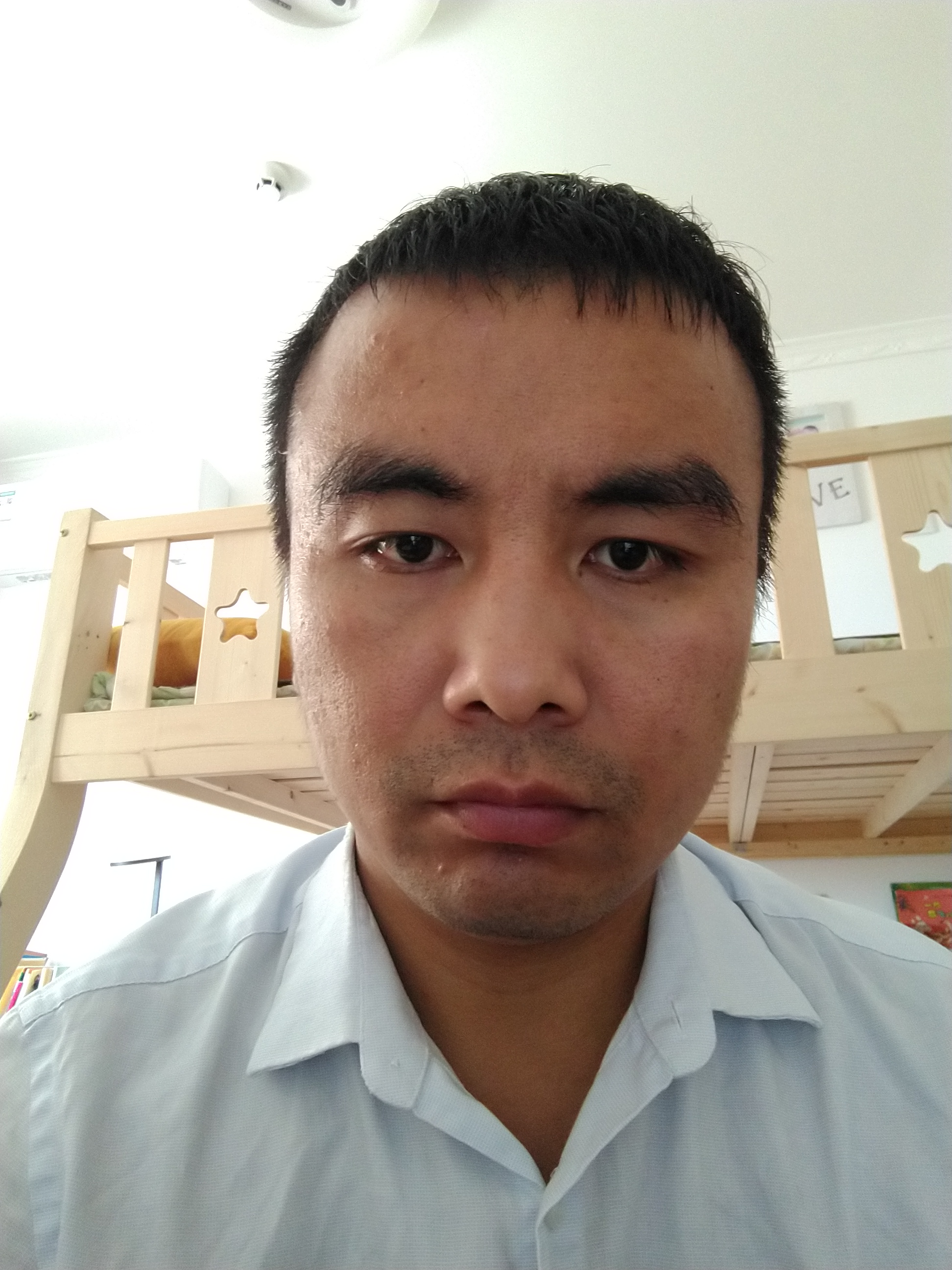 仝泰瑞头像