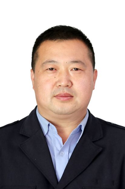 王江峰头像