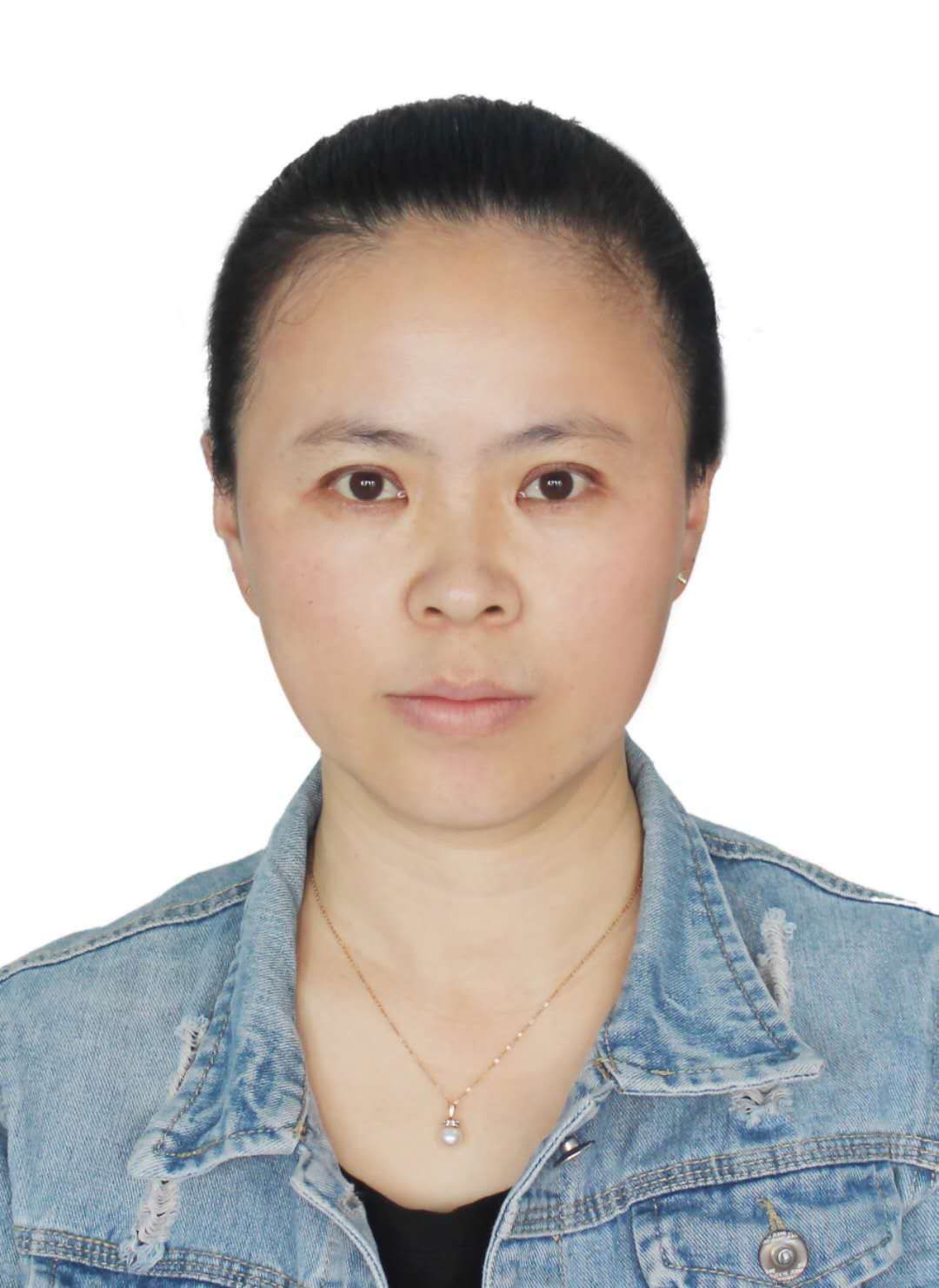 李艳波头像