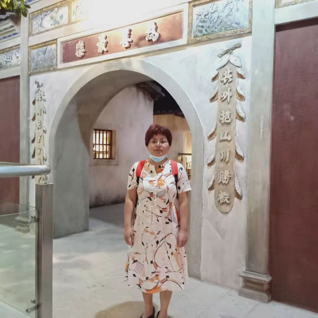 陈运兰头像