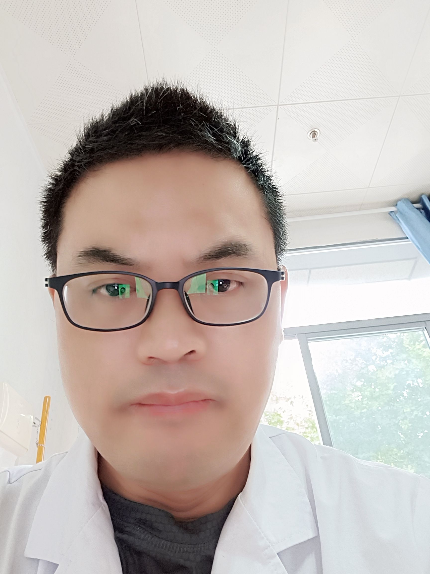 李明头像