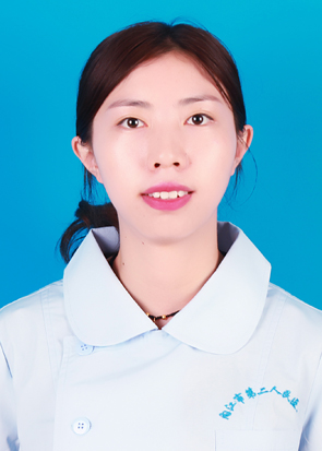 邹昀桦头像