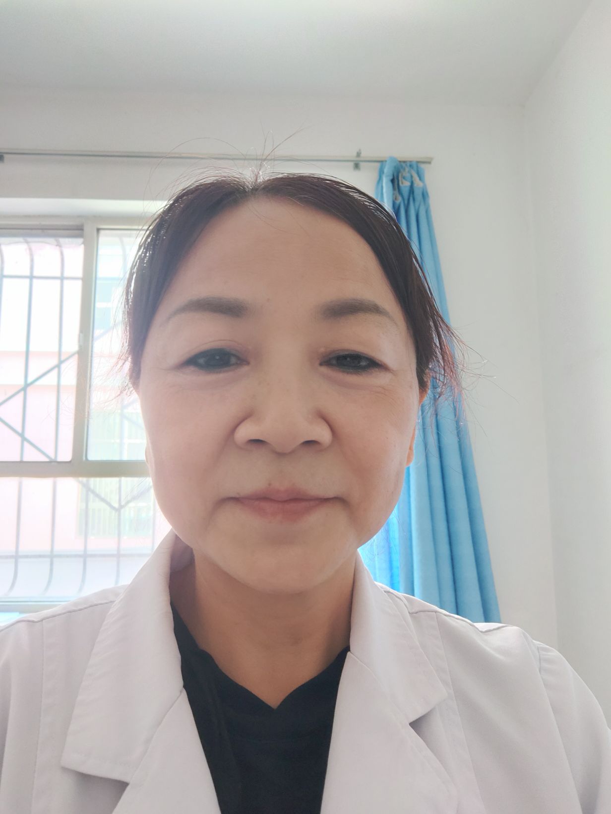 雷俊头像