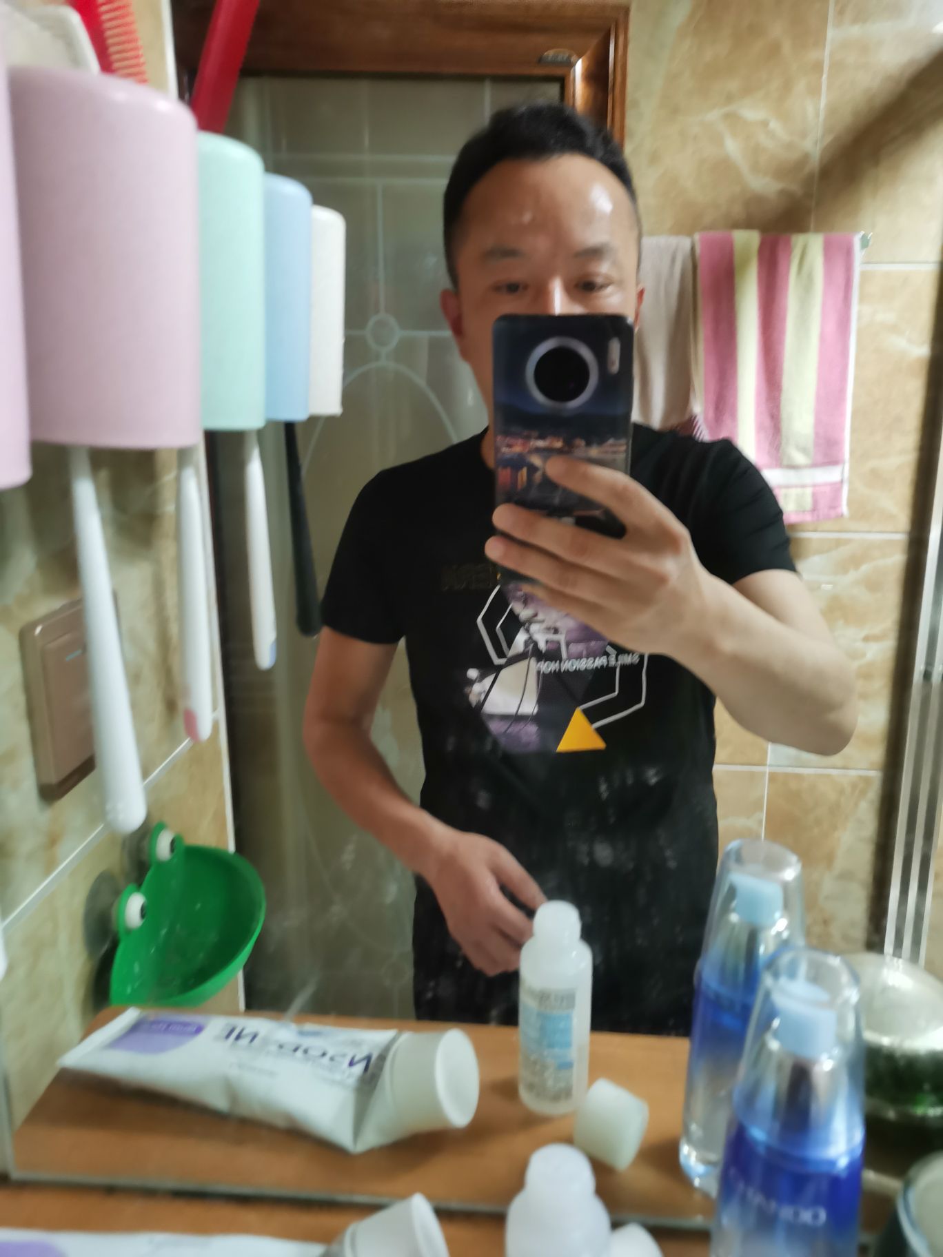 邓杰头像