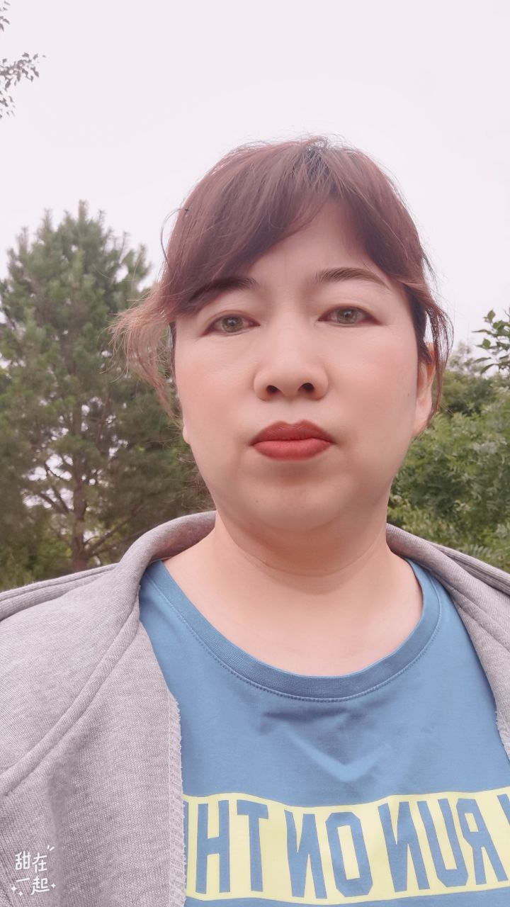 郝美春头像