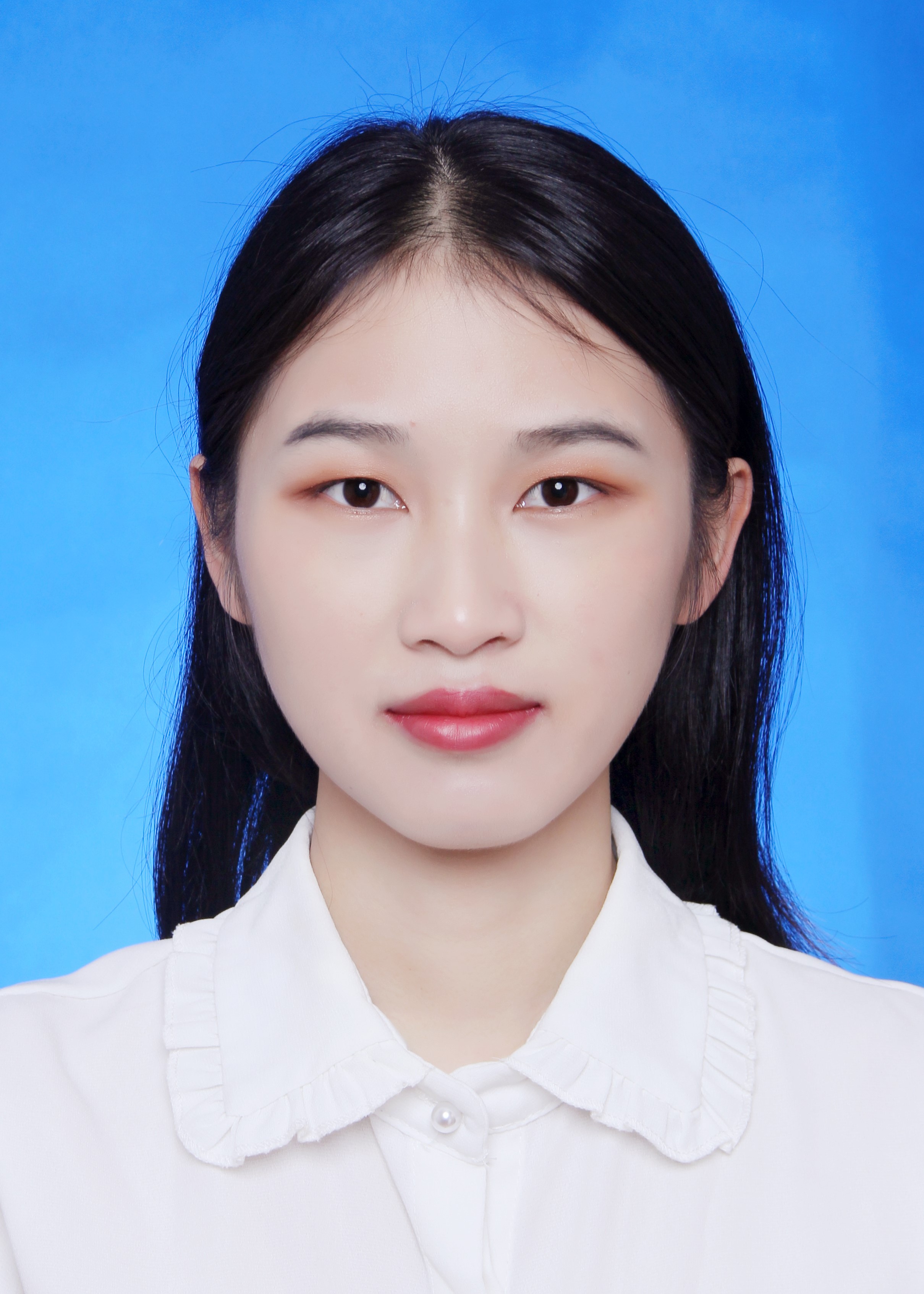 王盈盈头像