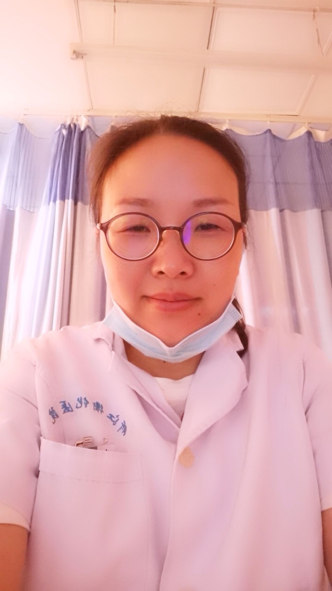 陈华丽头像