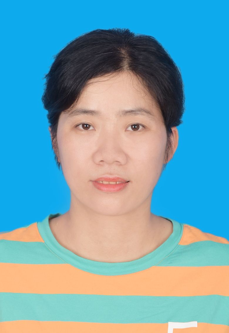 黄小清头像