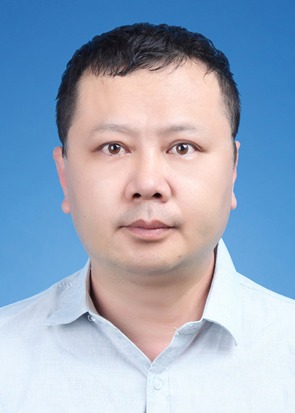 苗东头像