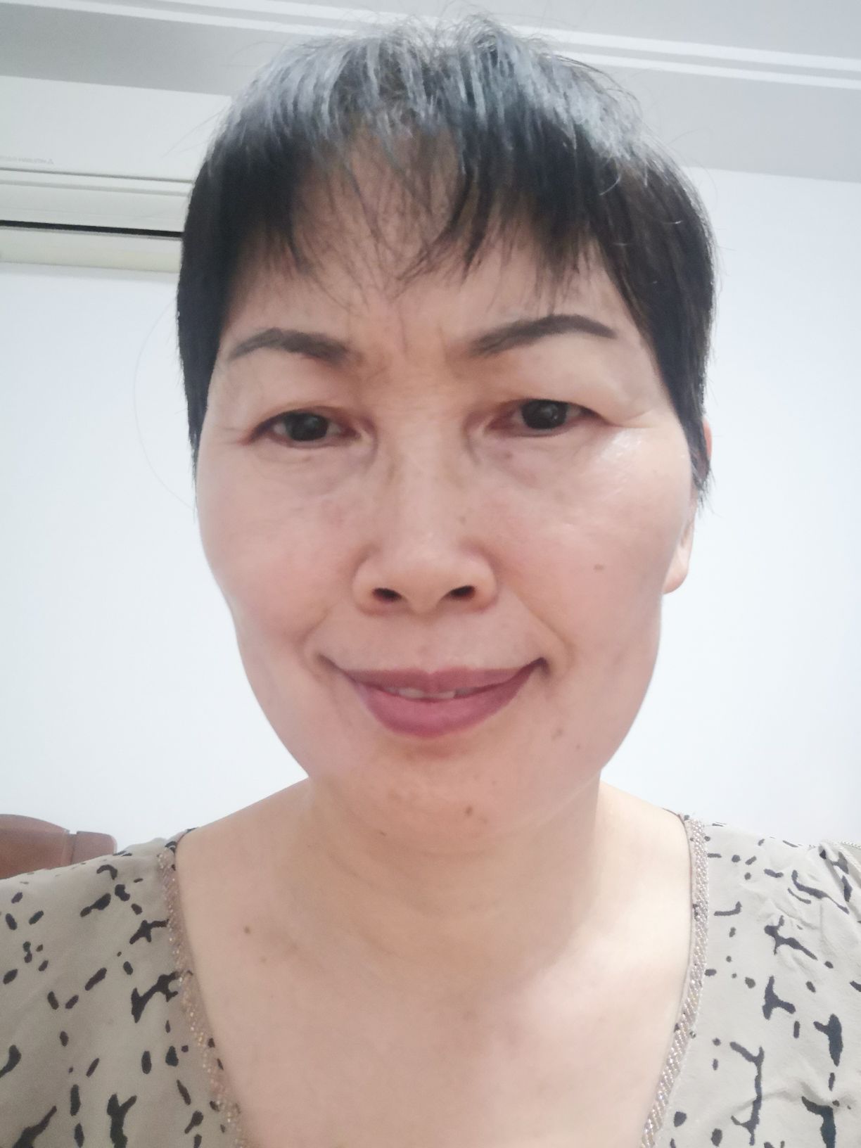 邱淑琴。头像