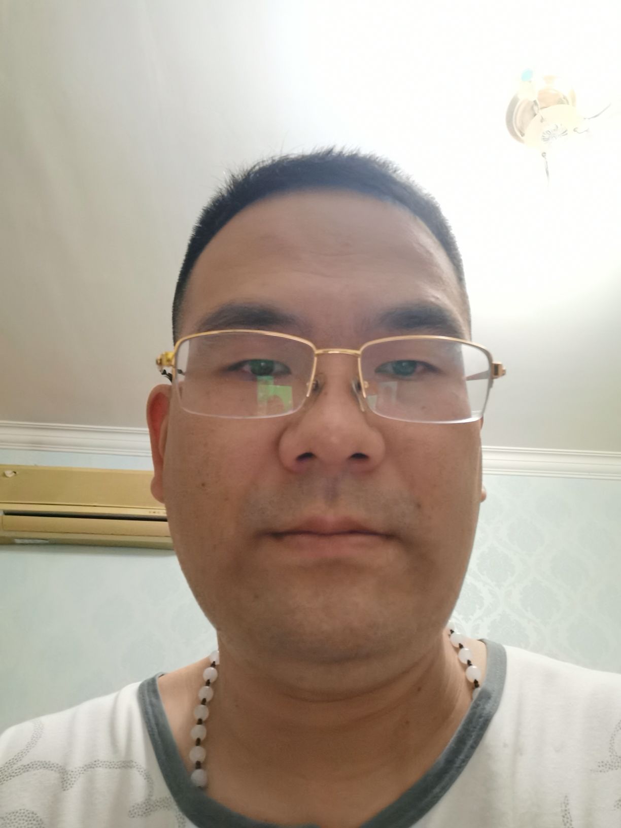 张晋头像
