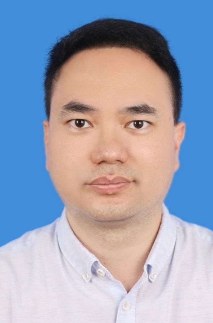 黄炯华头像