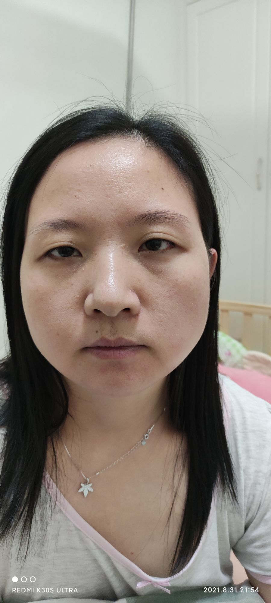 邹开佳头像