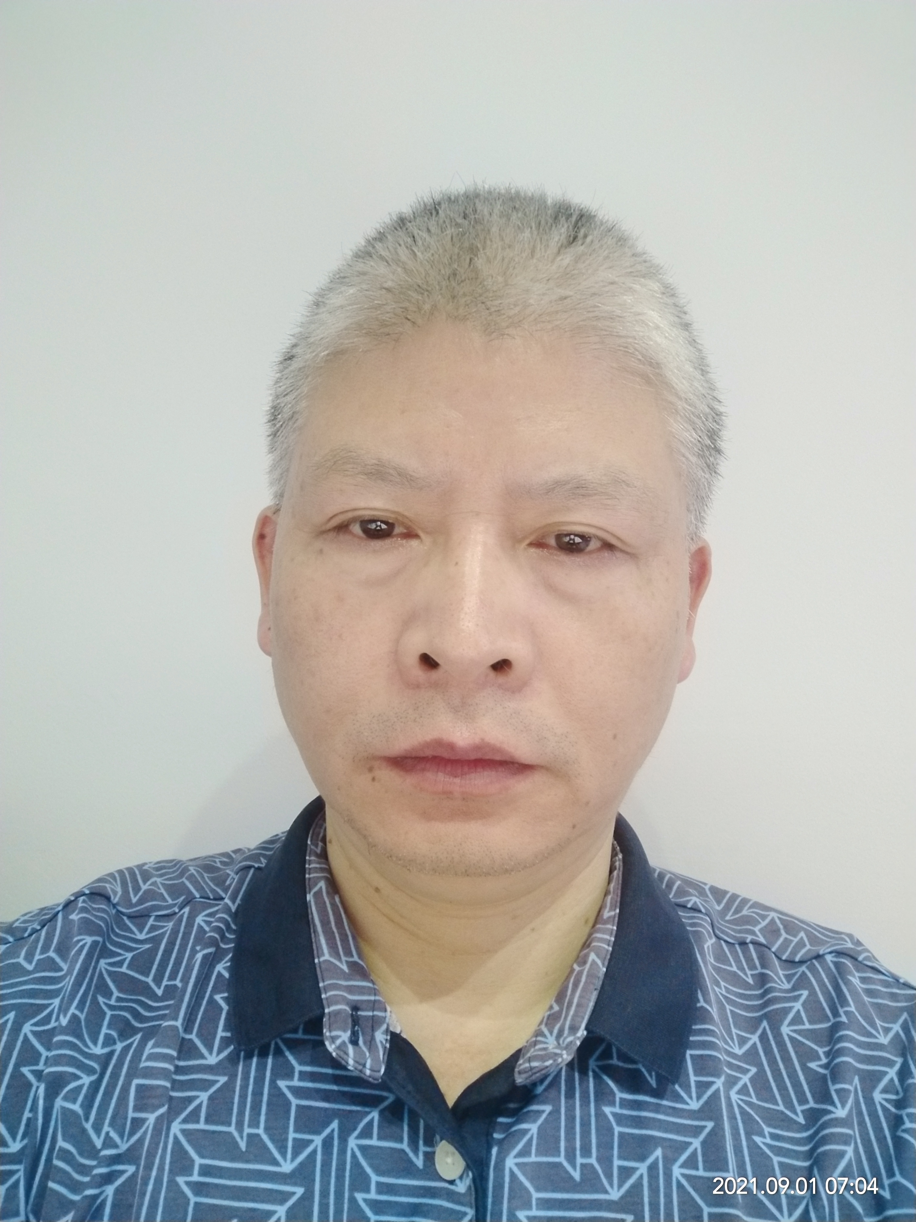 肖永红头像