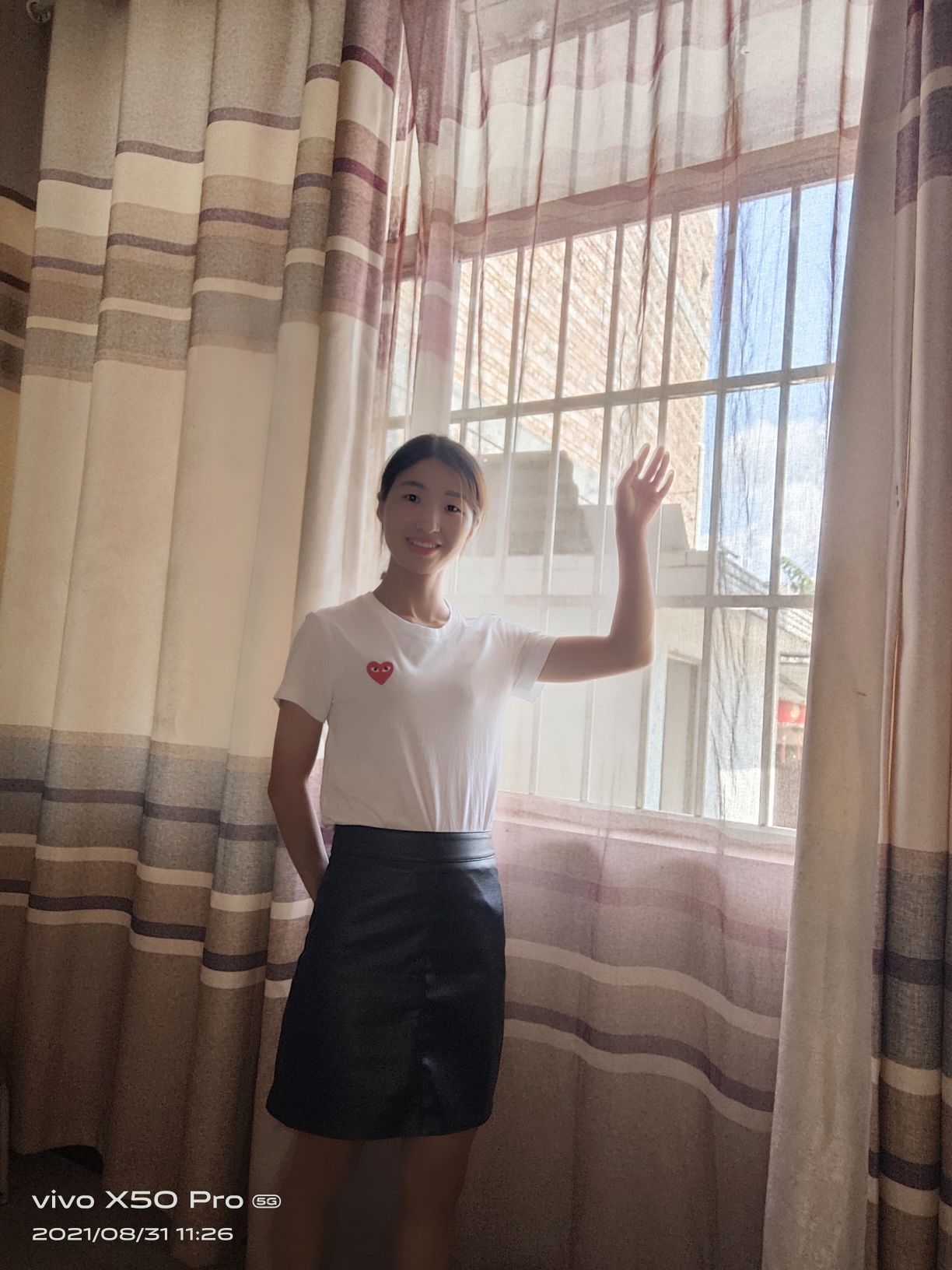 严京头像