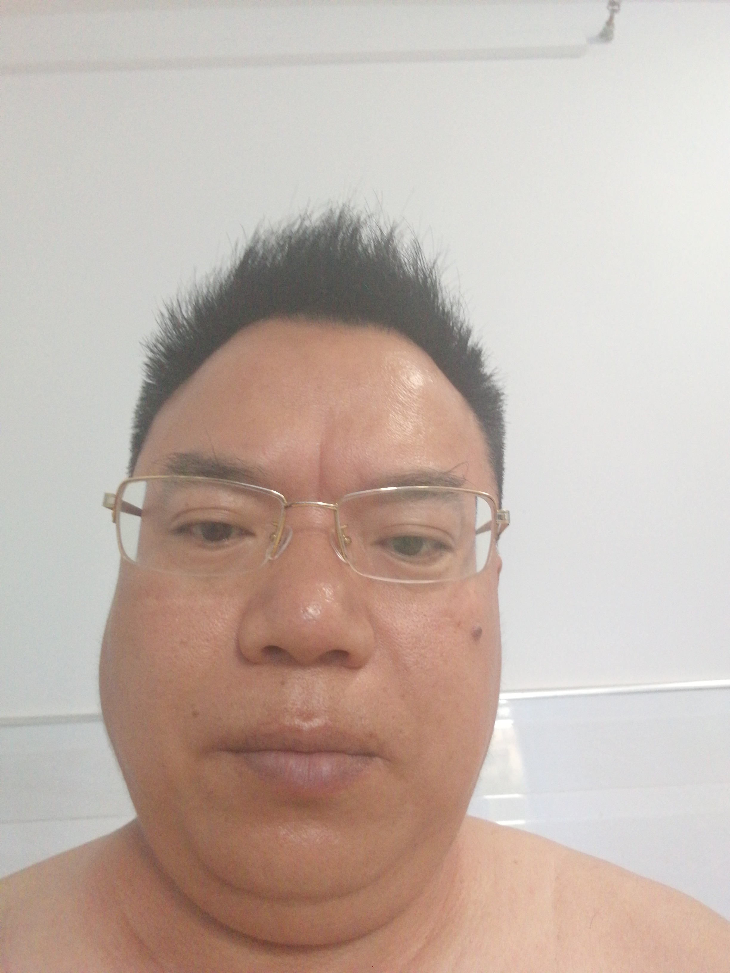李远文头像