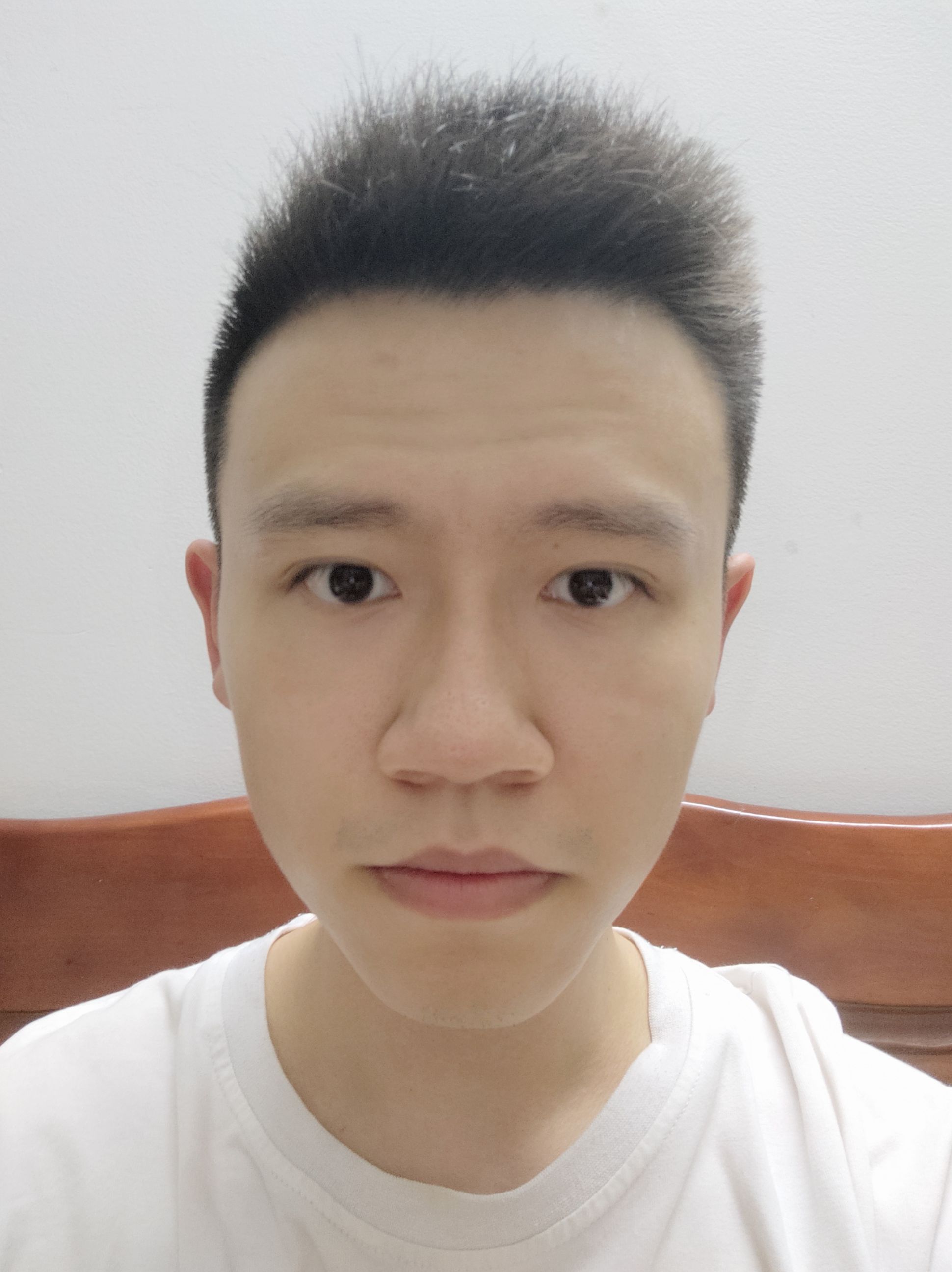杨永俊头像