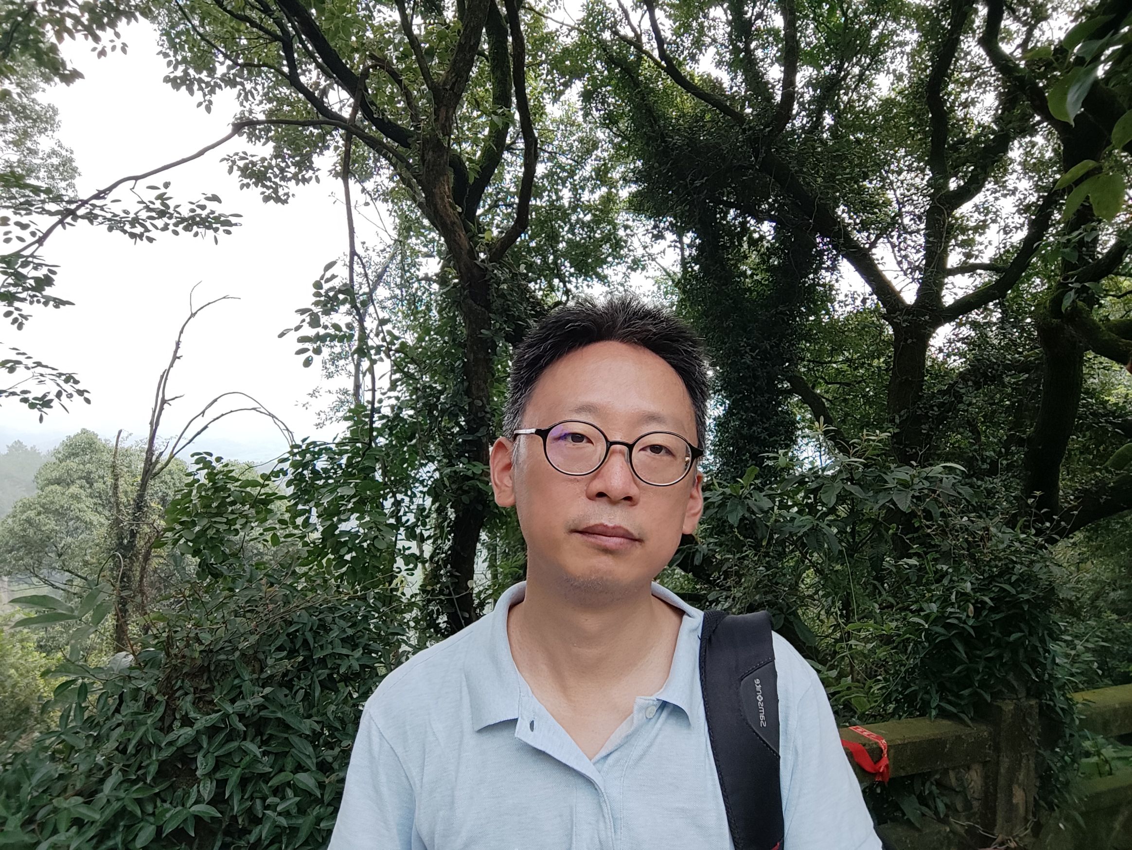邱中笑头像