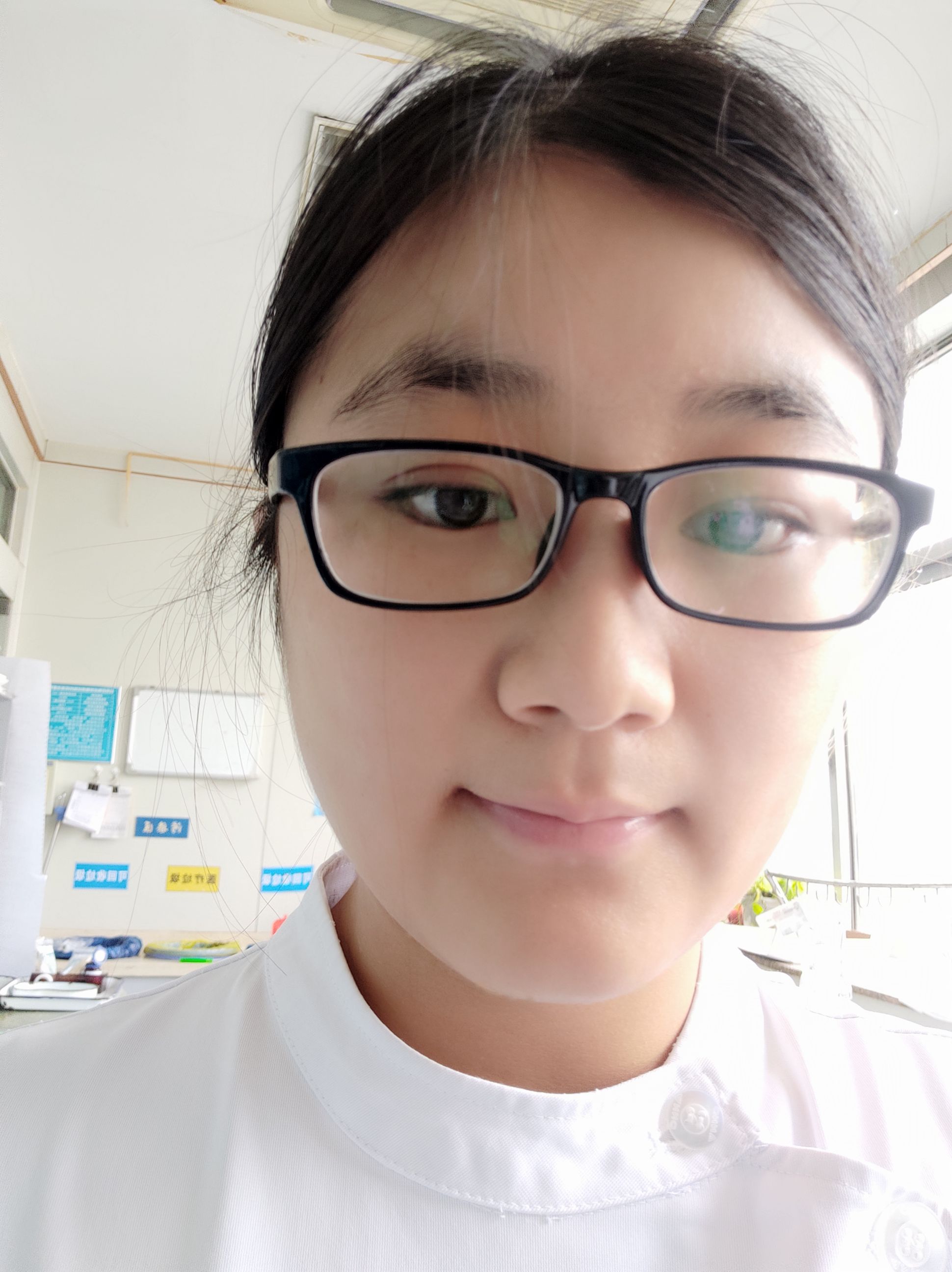 王冉冉头像