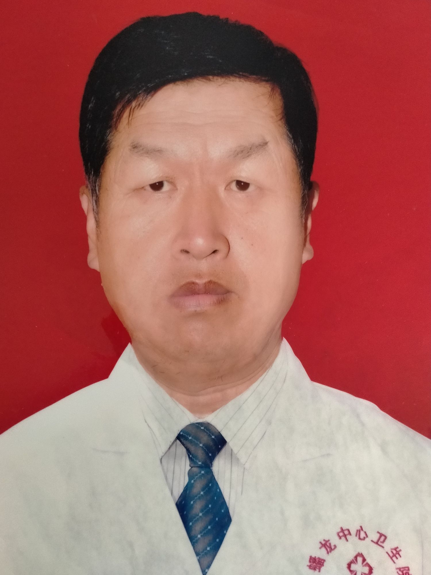 郝首亮头像
