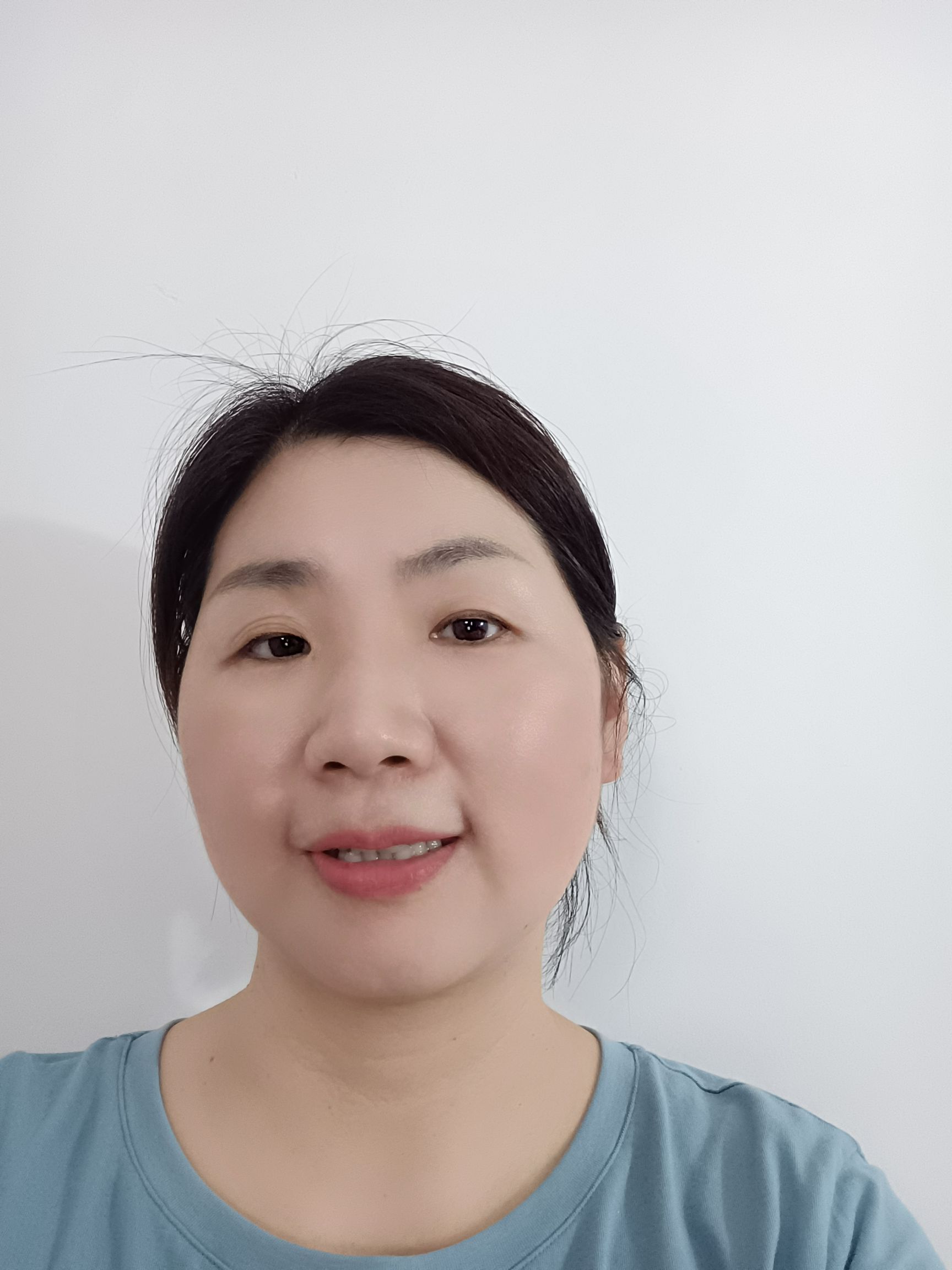 吴叶琴头像