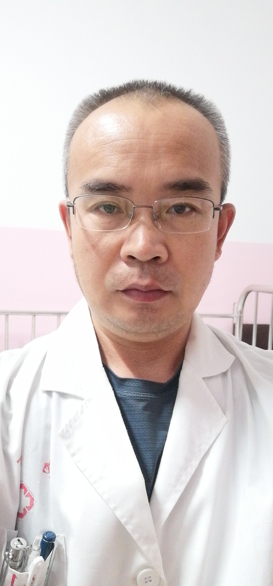 刘振基头像