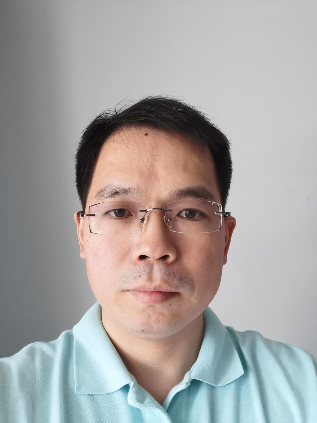 李德志头像