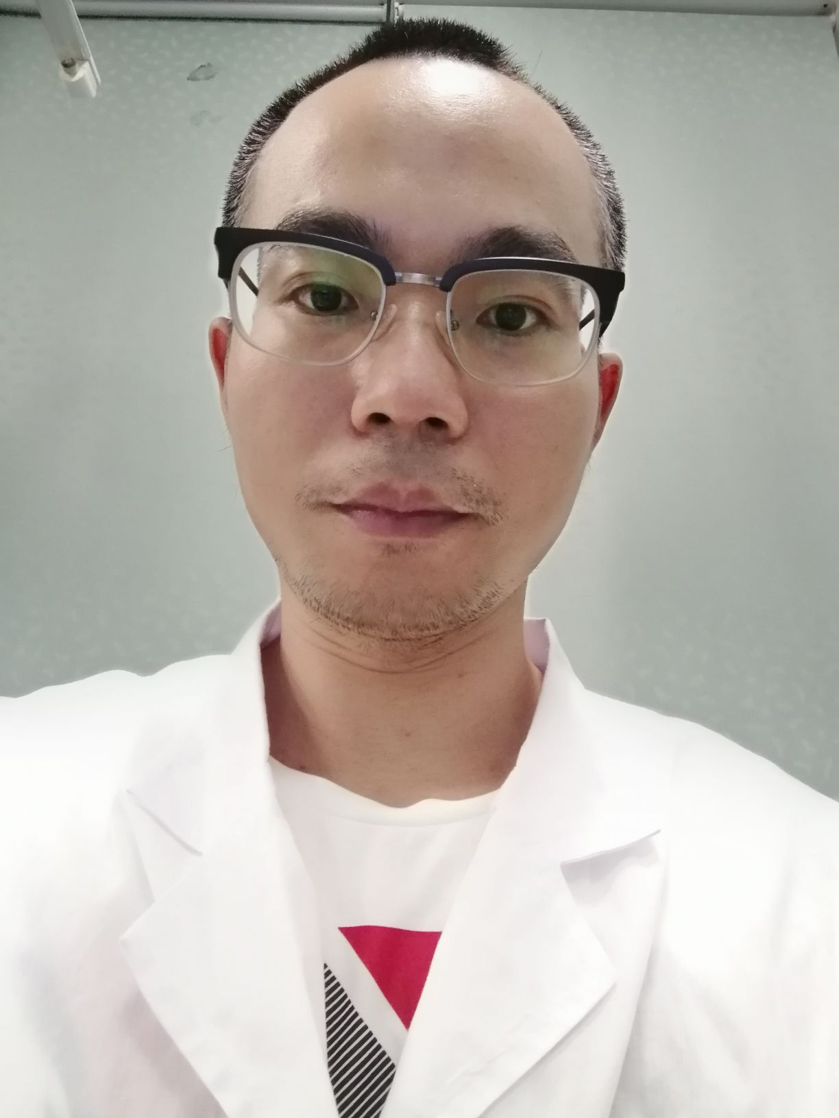 周家明头像