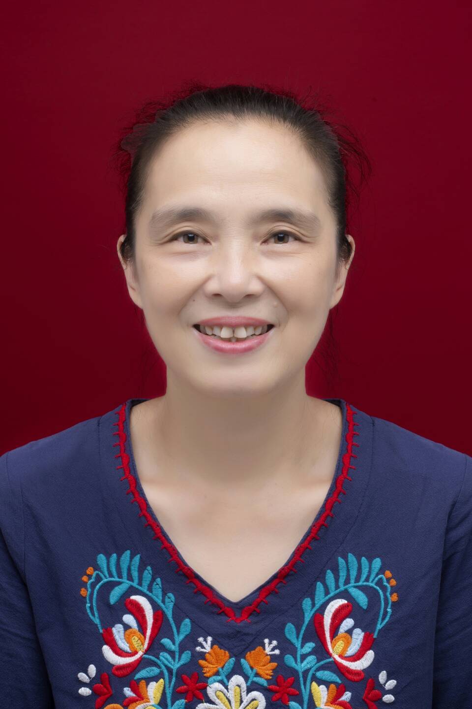 保丽娟头像